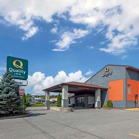 Quality Inn Peterborough Buitenkant foto