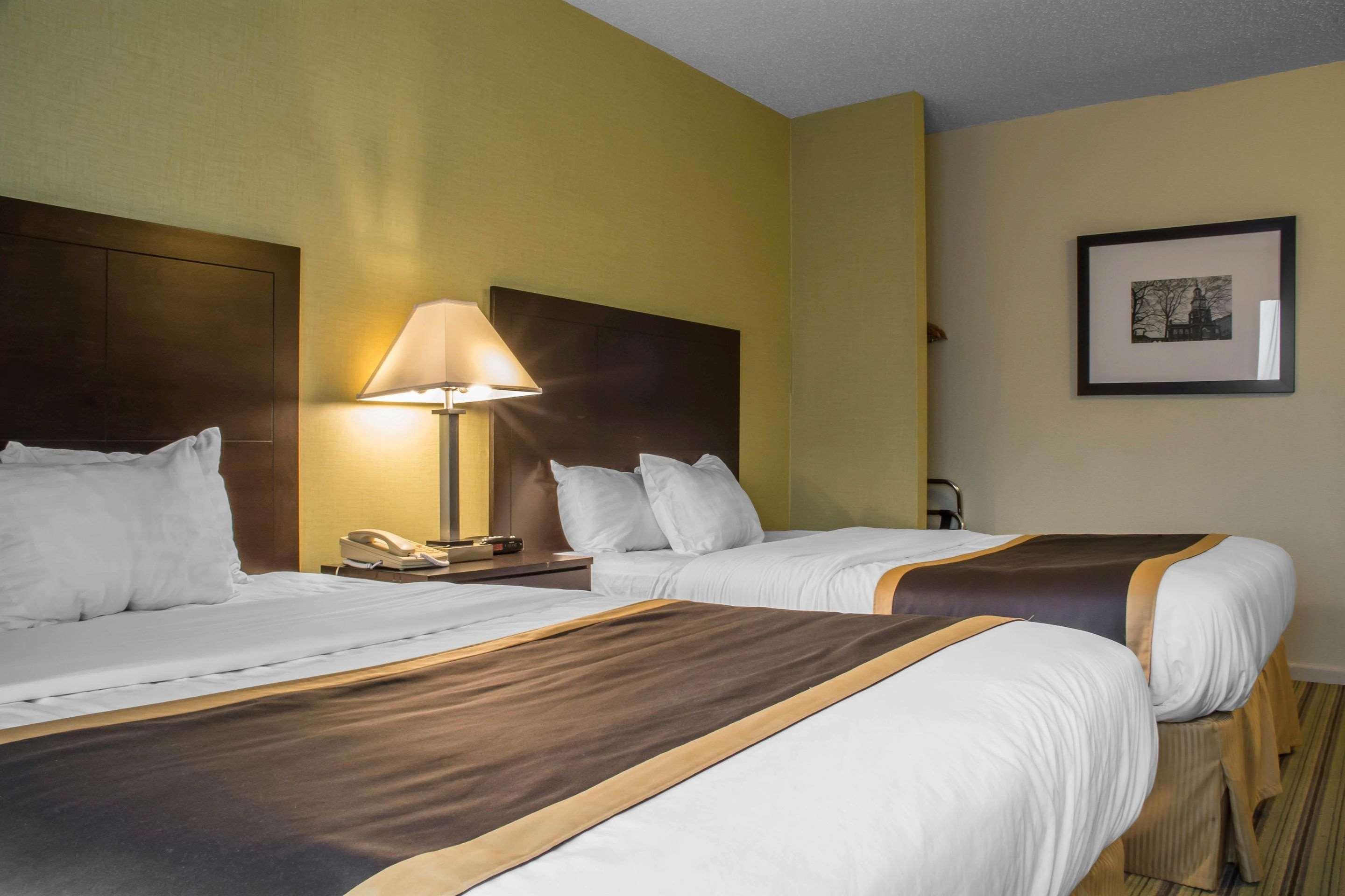 Quality Inn Peterborough Buitenkant foto