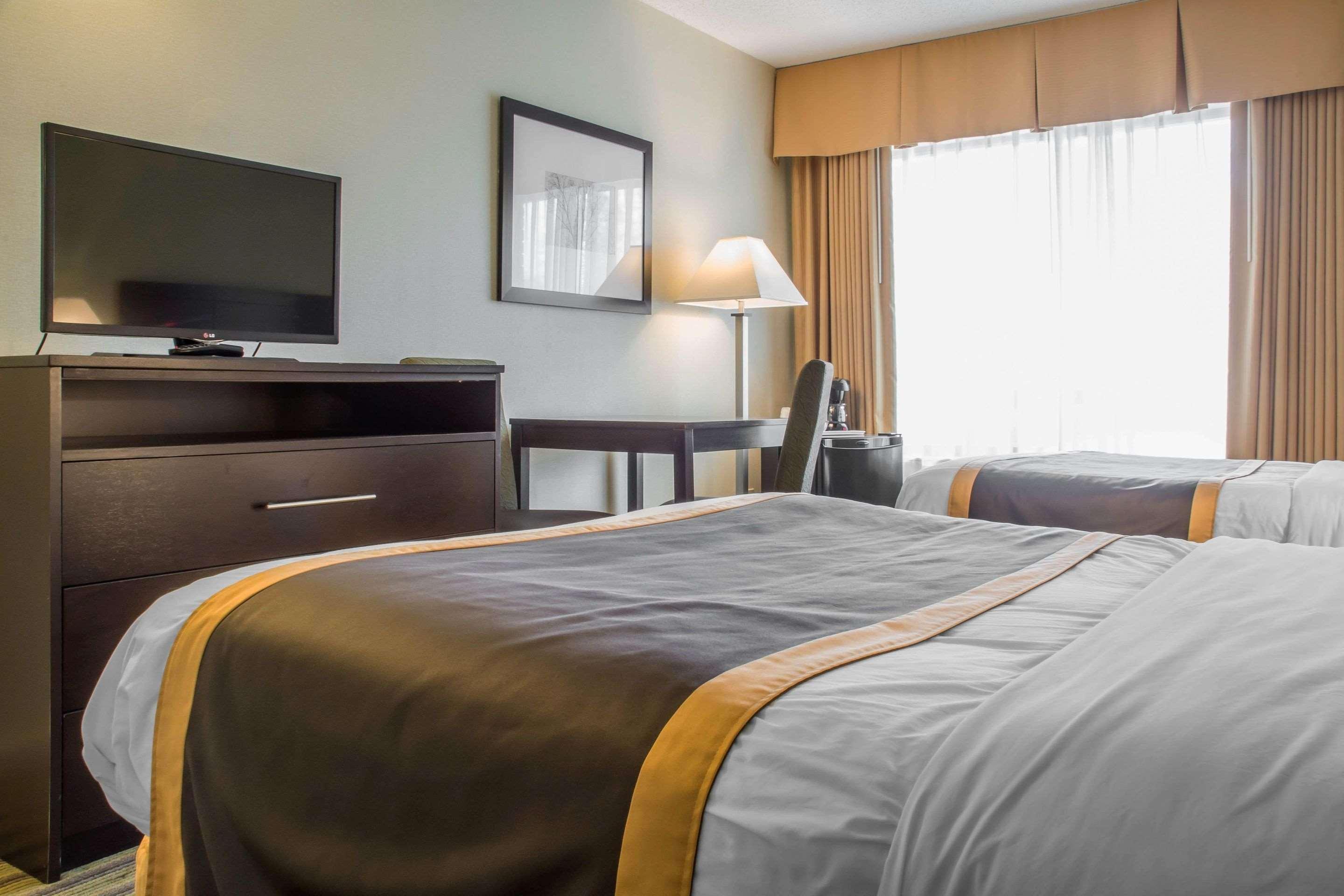 Quality Inn Peterborough Buitenkant foto