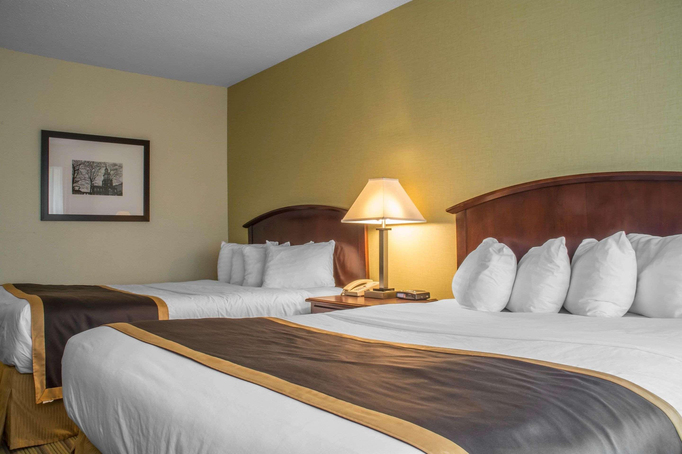 Quality Inn Peterborough Buitenkant foto