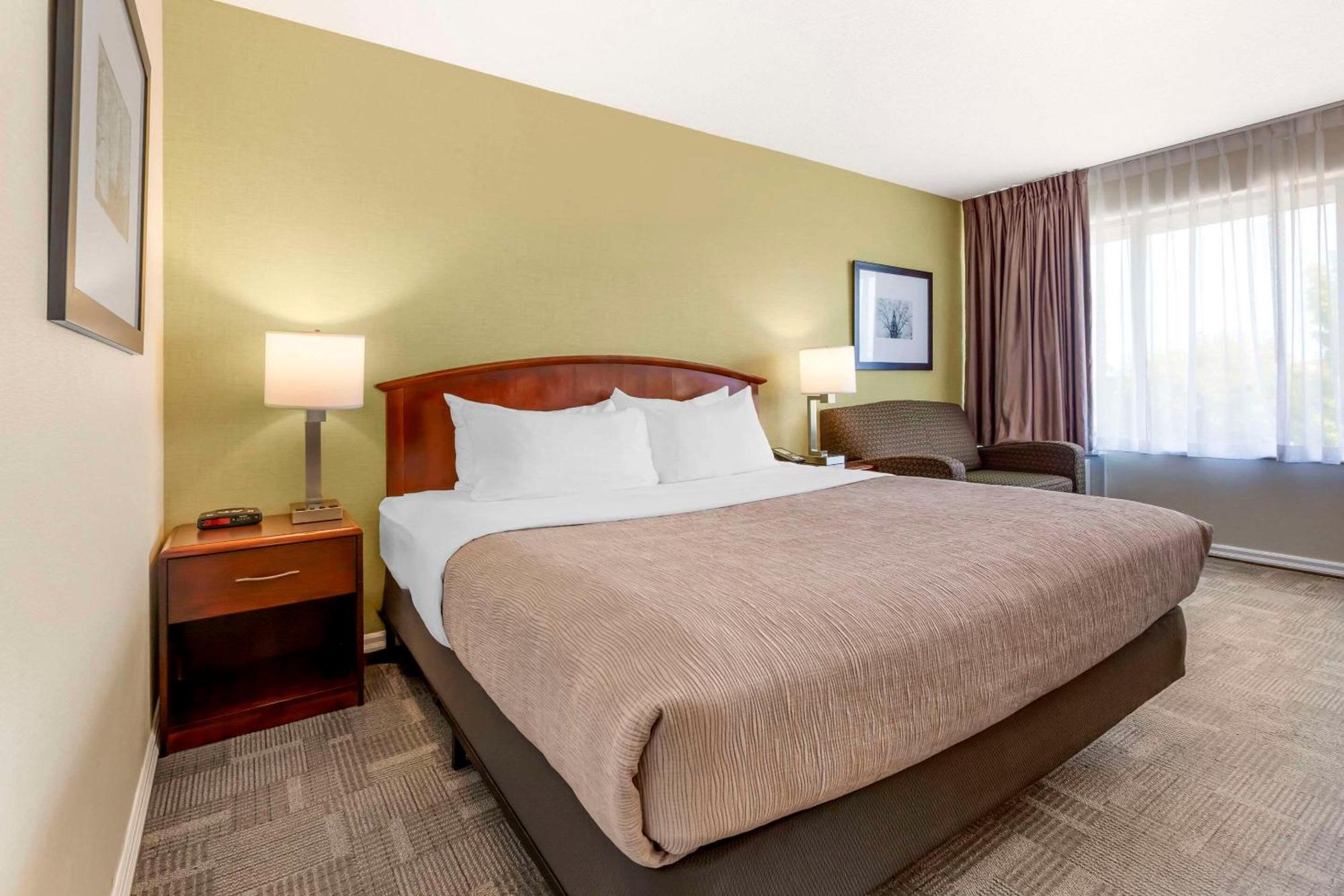 Quality Inn Peterborough Buitenkant foto
